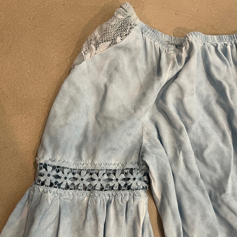 Umgee Light Blue Off-Shoulder Women's Top - Picture 3 of 3